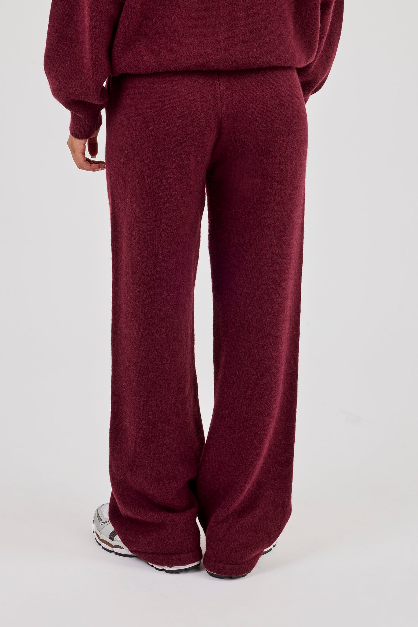 Knitted Stitch Detail Wide Leg Jogger - Burgundy
